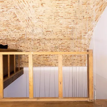 Apartment Plum Guide - The Shire Lissabon